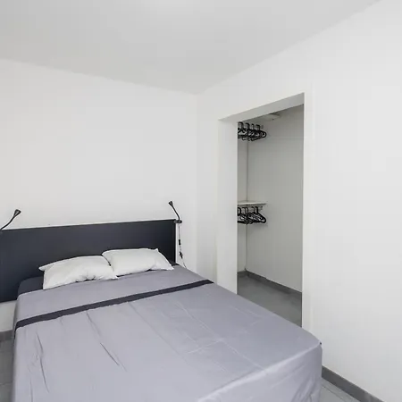Balcony Centric Flat * Telde